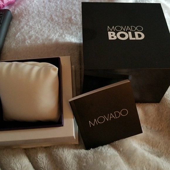 Movado Mens Swiss Chronograph BOLD Watch - Picture 6 of 6